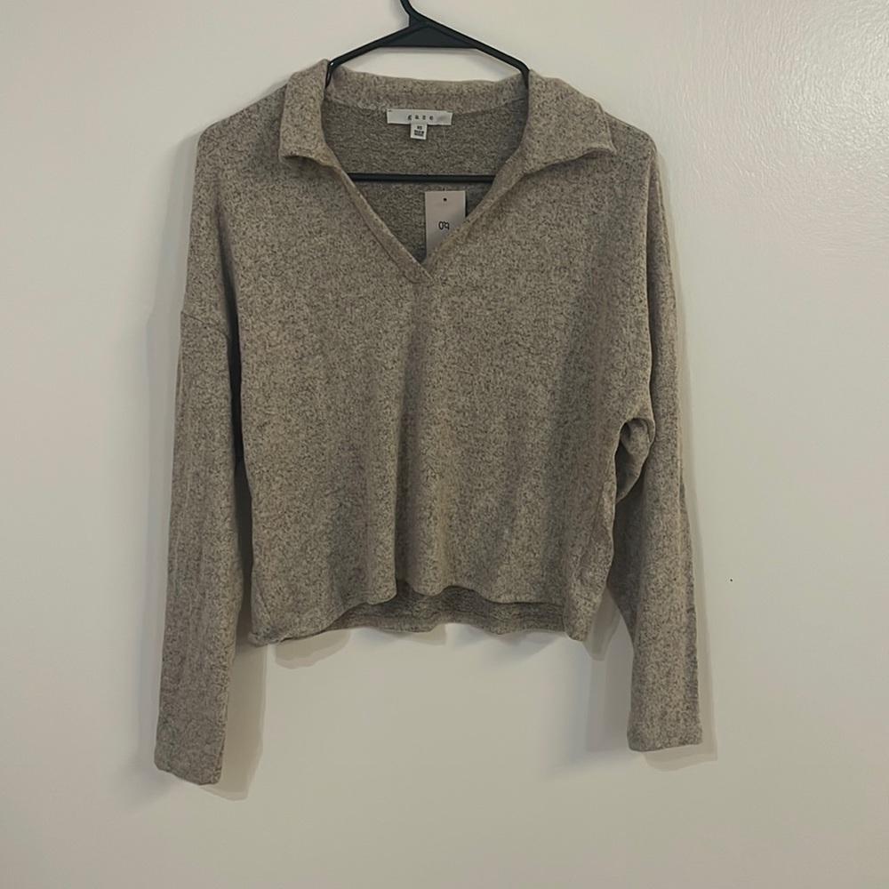 Gaze tan cropped/boxy top